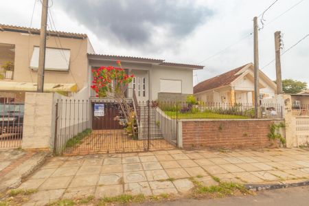 Casa à venda com 136m², 2 quartos e 2 vagasFachada/placa