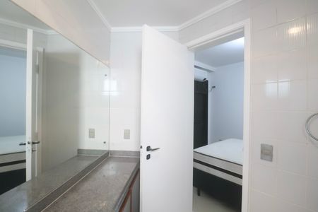 Apartamento para alugar com 103m², 3 quartos e 2 vagas Apartamento para alugar com 103m², 3 quartos e 2 vagasBanheiro Suíte