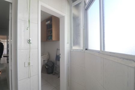 Apartamento para alugar com 103m², 3 quartos e 2 vagas Apartamento para alugar com 103m², 3 quartos e 2 vagasÁrea de Serviço