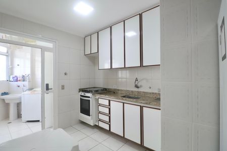 Apartamento para alugar com 103m², 3 quartos e 2 vagas Apartamento para alugar com 103m², 3 quartos e 2 vagasCozinha