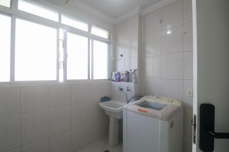 Apartamento para alugar com 103m², 3 quartos e 2 vagas Apartamento para alugar com 103m², 3 quartos e 2 vagasÁrea de Serviço