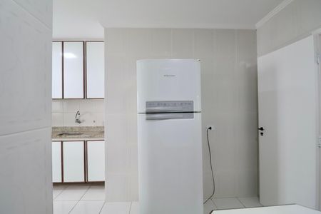 Apartamento para alugar com 103m², 3 quartos e 2 vagas Apartamento para alugar com 103m², 3 quartos e 2 vagasCozinha
