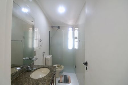 Apartamento para alugar com 103m², 3 quartos e 2 vagas Apartamento para alugar com 103m², 3 quartos e 2 vagasBanheiro Social