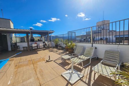 Apartamento para alugar com 180m², 3 quartos e 1 vaga