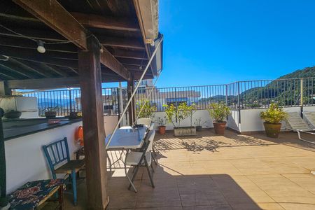 Apartamento para alugar com 180m², 3 quartos e 1 vaga