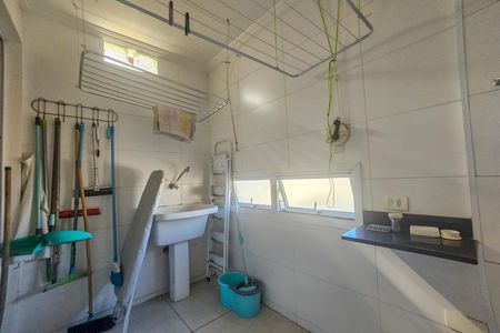 Apartamento para alugar com 180m², 3 quartos e 1 vaga