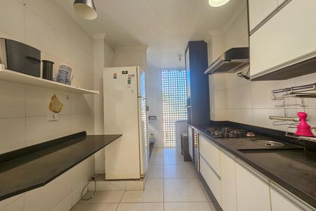 Apartamento para alugar com 180m², 3 quartos e 1 vaga