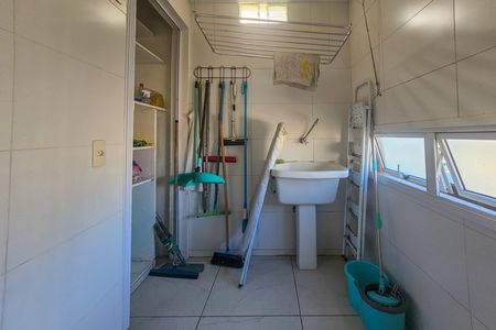 Apartamento para alugar com 180m², 3 quartos e 1 vaga