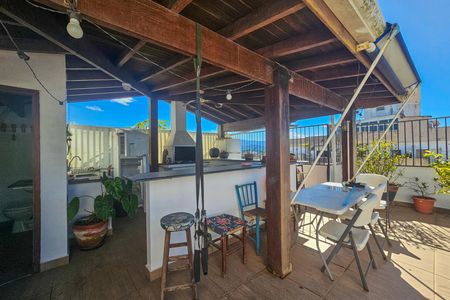 Apartamento para alugar com 180m², 3 quartos e 1 vaga