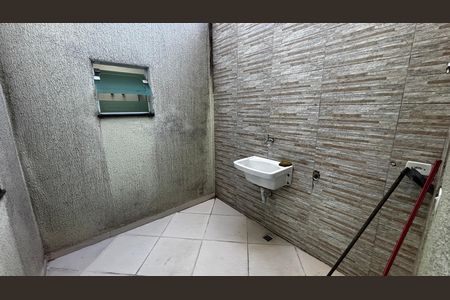 Apartamento para alugar com 37m², 2 quartos e 1 vaga Apartamento para alugar com 37m², 2 quartos e 1 vagaÁrea de Serviço