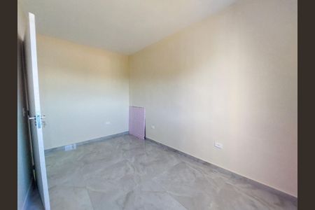 Quarto  de casa para alugar com 1 quarto, 55m² em Jardim Sandra, São Paulo
