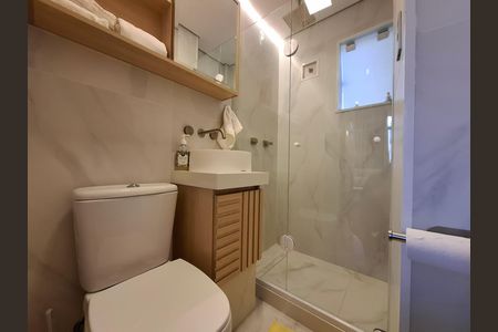 Banheiro  de apartamento para alugar com 1 quarto, 19m² em Lapa, Rio de Janeiro