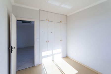 Apartamento à venda com 165m², 4 quartos e 2 vagas Apartamento à venda com 165m², 4 quartos e 2 vagasCobertura - Quarto 3