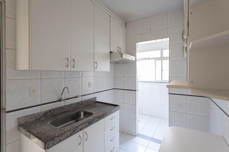 Apartamento à venda com 165m², 4 quartos e 2 vagas Apartamento à venda com 165m², 4 quartos e 2 vagasCozinha
