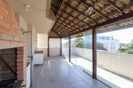 Apartamento à venda com 165m², 4 quartos e 2 vagas Apartamento à venda com 165m², 4 quartos e 2 vagasCobertura