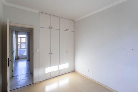 Apartamento à venda com 165m², 4 quartos e 2 vagas Apartamento à venda com 165m², 4 quartos e 2 vagasQuarto 1