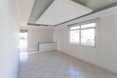 Apartamento à venda com 165m², 4 quartos e 2 vagas Apartamento à venda com 165m², 4 quartos e 2 vagasCobertura - Sala 2