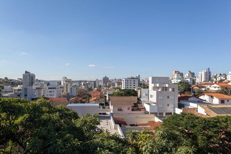 Apartamento à venda com 165m², 4 quartos e 2 vagas Apartamento à venda com 165m², 4 quartos e 2 vagasCobertura - Vista