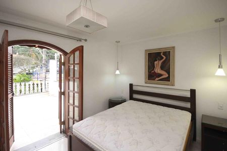 Casa de condomínio à venda com 300m², 4 quartos e 2 vagasSuite 02