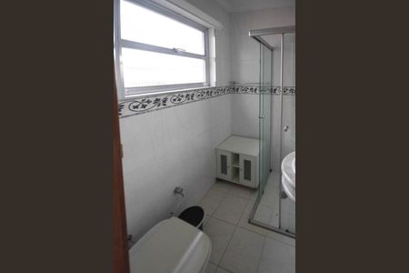 Casa de condomínio à venda com 300m², 4 quartos e 2 vagasBanheiro da Suite