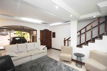 Sala de casa de condomínio à venda com 4 quartos, 300m² em Jardim Angela (zona Leste), São Paulo