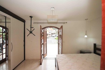 Casa de condomínio à venda com 300m², 4 quartos e 2 vagasSuite 02