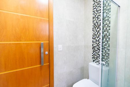 Casa para alugar com 320m², 3 quartos e 1 vaga Casa para alugar com 320m², 3 quartos e 1 vagaBanheiro Social