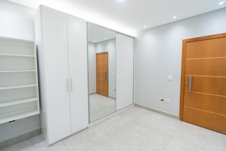 Casa para alugar com 320m², 3 quartos e 1 vaga Casa para alugar com 320m², 3 quartos e 1 vagaQuarto 1