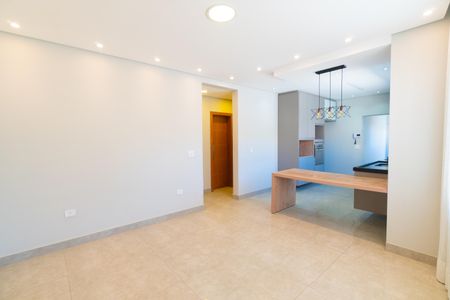 Sala/Cozinha de casa para alugar com 3 quartos, 320m² em Vila Campestre, São Paulo