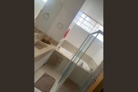 Casa à venda com 336m², 4 quartos e 4 vagasFoto 11