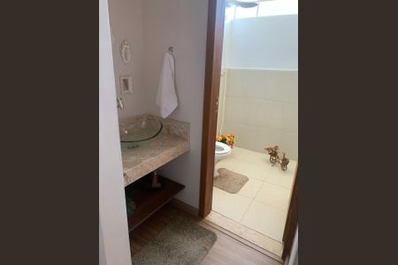 Casa à venda com 336m², 4 quartos e 4 vagasFoto 10