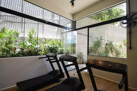 Apartamento para alugar com 120m², 3 quartos e 1 vaga Apartamento para alugar com 120m², 3 quartos e 1 vagaAcademia
