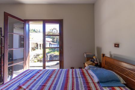 Casa de condomínio para alugar com 270m², 6 quartos e 4 vagas Casa de condomínio para alugar com 270m², 6 quartos e 4 vagasQuarto 2 - Suíte