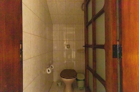 Casa de condomínio para alugar com 270m², 6 quartos e 4 vagas Casa de condomínio para alugar com 270m², 6 quartos e 4 vagasLavabo