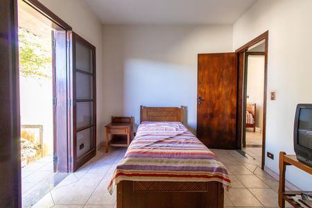 Casa de condomínio para alugar com 270m², 6 quartos e 4 vagas Casa de condomínio para alugar com 270m², 6 quartos e 4 vagasQuarto 1 - Suíte