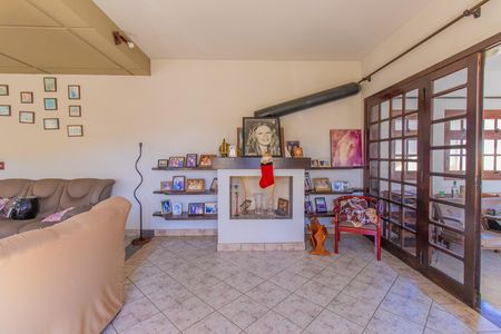 Casa de condomínio para alugar com 270m², 6 quartos e 4 vagas Casa de condomínio para alugar com 270m², 6 quartos e 4 vagasSala