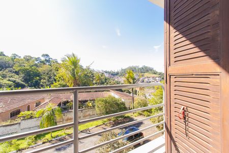 Casa de condomínio para alugar com 270m², 6 quartos e 4 vagas Casa de condomínio para alugar com 270m², 6 quartos e 4 vagasVaranda do Quarto 3 - Suíte