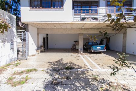 Casa de condomínio para alugar com 270m², 6 quartos e 4 vagas Casa de condomínio para alugar com 270m², 6 quartos e 4 vagasGaragem