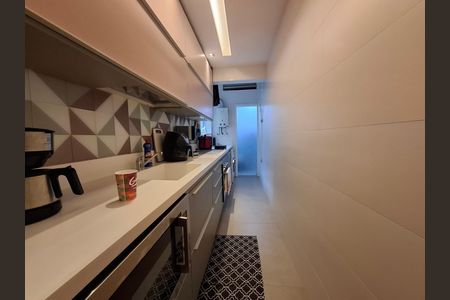 Apartamento para alugar com 78m², 2 quartos e 1 vaga Apartamento para alugar com 78m², 2 quartos e 1 vagaCozinha e Área de Serviço