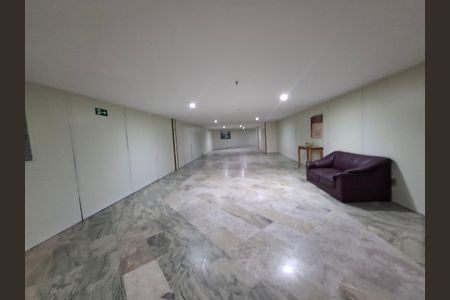 Apartamento para alugar com 78m², 2 quartos e 1 vaga Apartamento para alugar com 78m², 2 quartos e 1 vagaHall de entrada