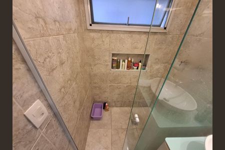 Apartamento para alugar com 78m², 2 quartos e 1 vaga Apartamento para alugar com 78m², 2 quartos e 1 vagaBanheiro da suíte