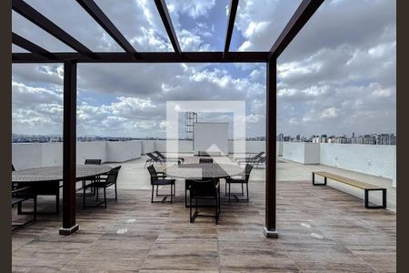 Apartamento para alugar com 32m², 1 quarto e sem vaga Apartamento para alugar com 32m², 1 quarto e sem vagaÁrea comum - Rooftop