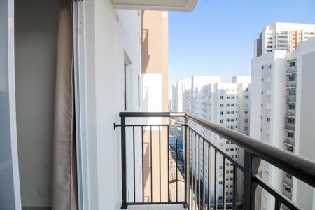 Apartamento para alugar com 32m², 1 quarto e sem vaga Apartamento para alugar com 32m², 1 quarto e sem vagaVaranda