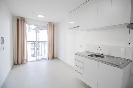 Apartamento para alugar com 32m², 1 quarto e sem vaga Apartamento para alugar com 32m², 1 quarto e sem vagaSala/Cozinha