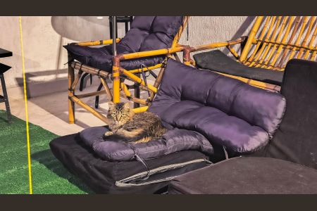 Apartamento à venda com 120m², 3 quartos e 2 vagas Apartamento à venda com 120m², 3 quartos e 2 vagasCobertura