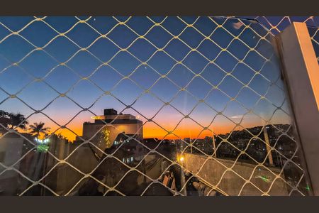 Vista Por do sol na cobertura de apartamento à venda com 3 quartos, 140m² em Estrela Dalva, Belo Horizonte