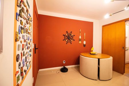 Apartamento à venda com 120m², 3 quartos e 2 vagas Apartamento à venda com 120m², 3 quartos e 2 vagasSala de Estar