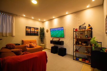 Apartamento à venda com 120m², 3 quartos e 2 vagas Apartamento à venda com 120m², 3 quartos e 2 vagasSala de Tv