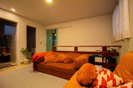 Apartamento à venda com 120m², 3 quartos e 2 vagas Apartamento à venda com 120m², 3 quartos e 2 vagasSala de Tv