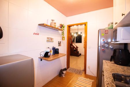 Apartamento à venda com 120m², 3 quartos e 2 vagas Apartamento à venda com 120m², 3 quartos e 2 vagasCozinha